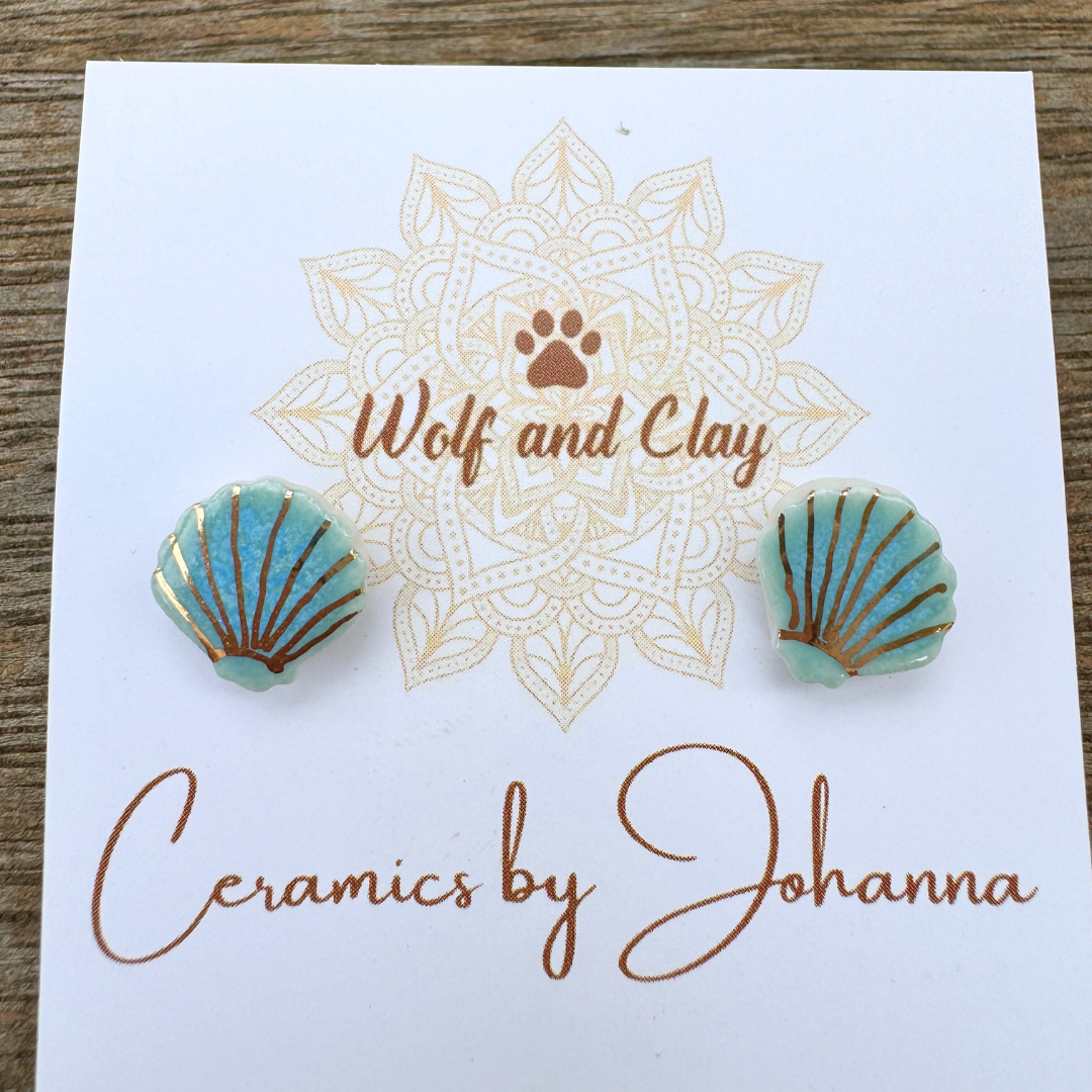 Porcelain Stud Earrings - Sea Shell - Maris - Wolf and Clay